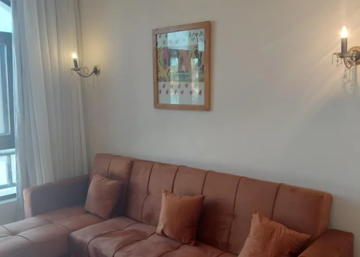 West Golf 2bedroom شقة *